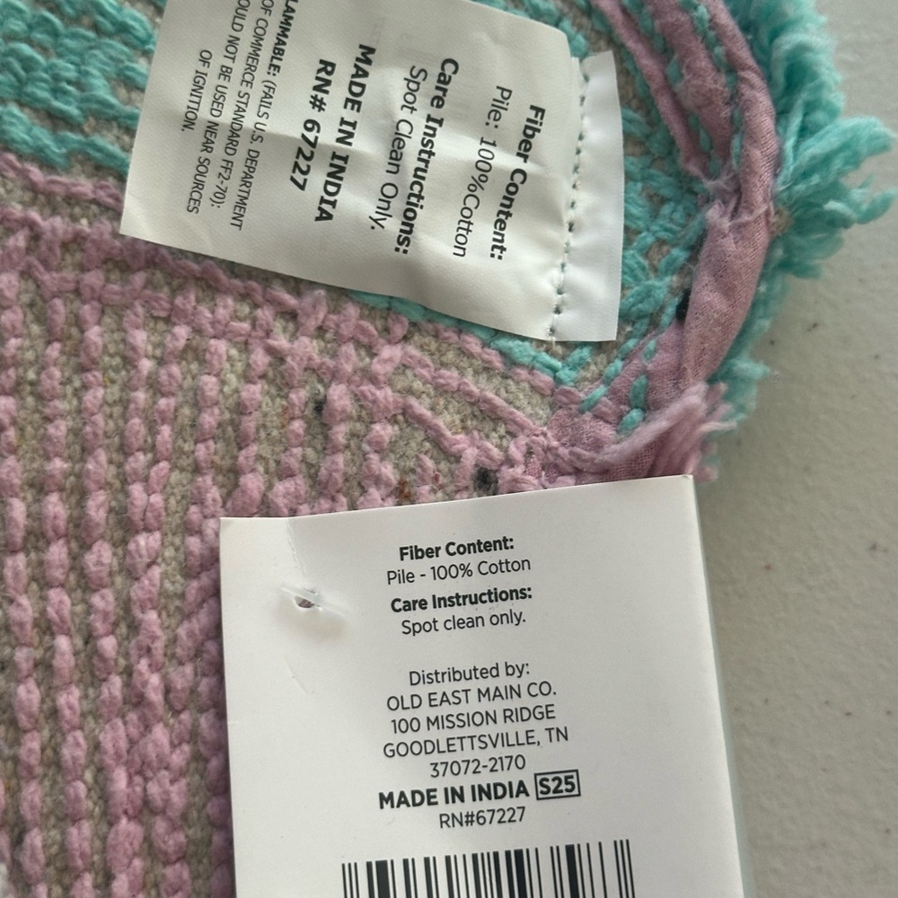 Comfort Bay Pink Strawberry Rug - Picture 3 of 3